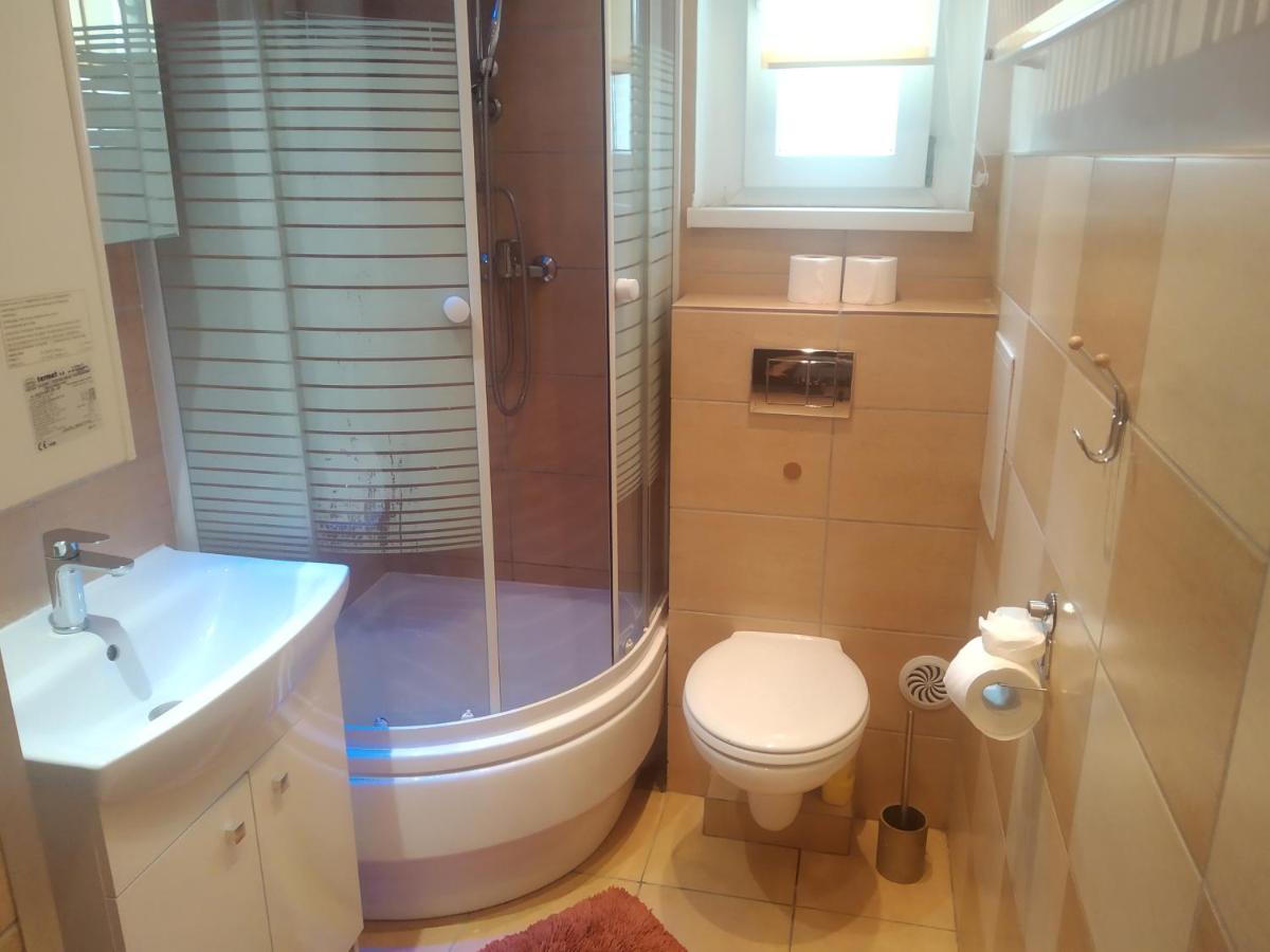 Apartament Przy Wroclawskim Stadionie エクステリア 写真
